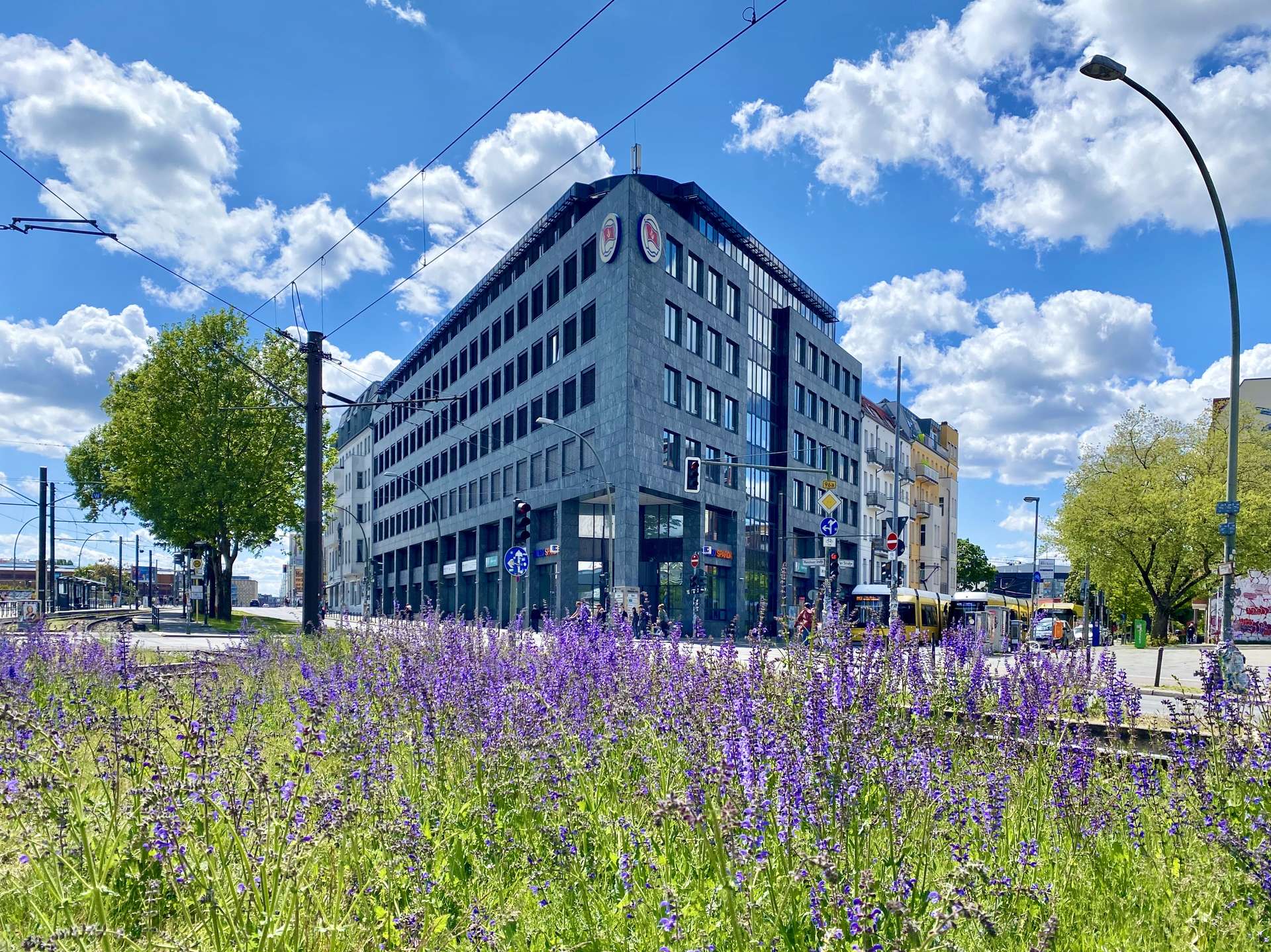 Arbeiten nahe Bahnhof Warschauer Straße, 10243 Berlin, Bürofläche